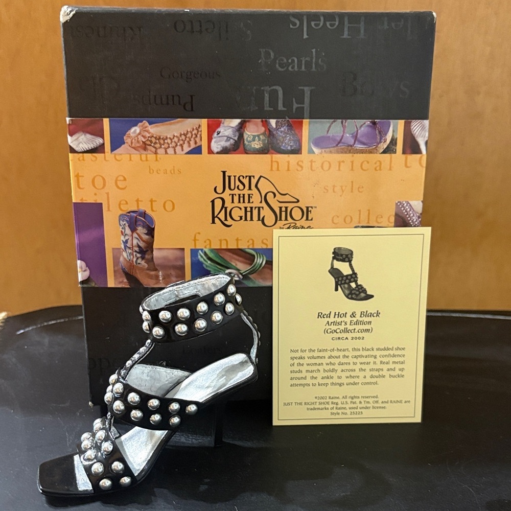 Just The Right Shoe Black Heels with Silver Accents - Picture 2 of 4